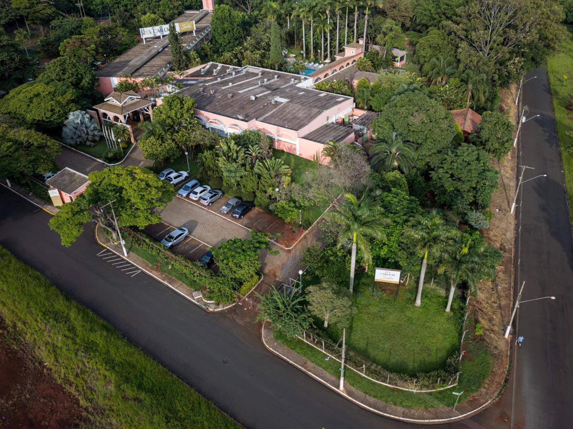 Carlton Suites Limeira Exterior photo