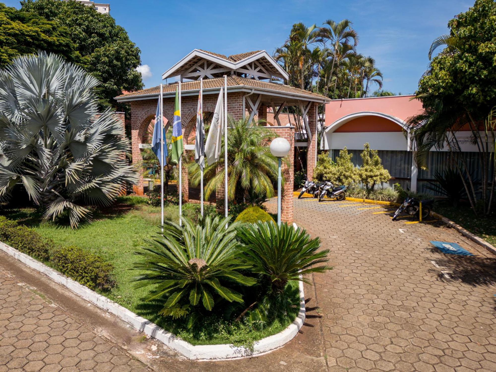 Carlton Suites Limeira Exterior photo